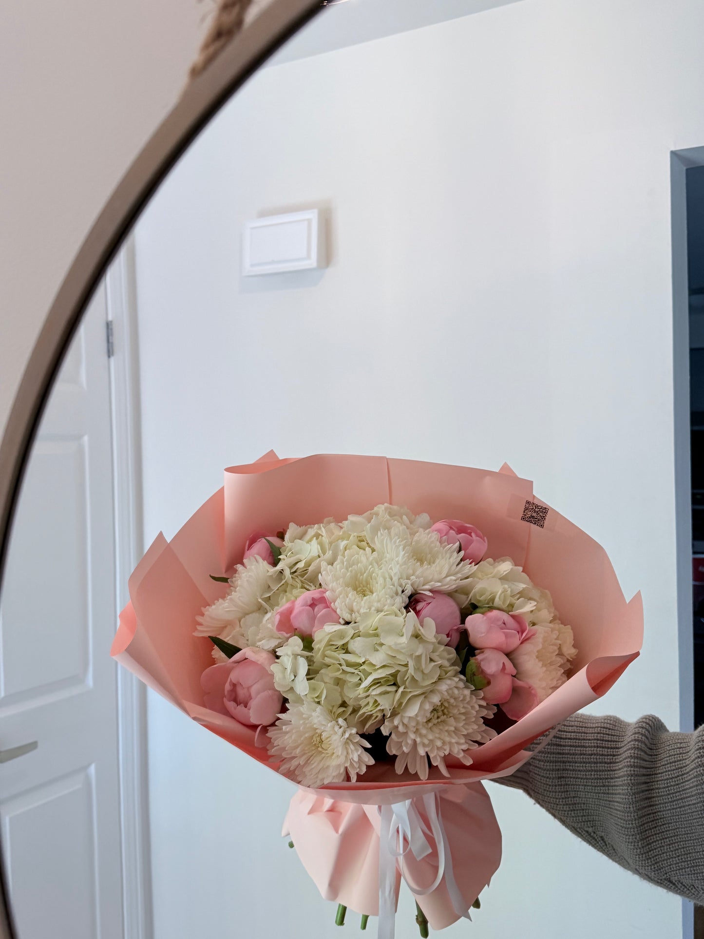 Peony, Chrysanthemum & Hydrangea Mix