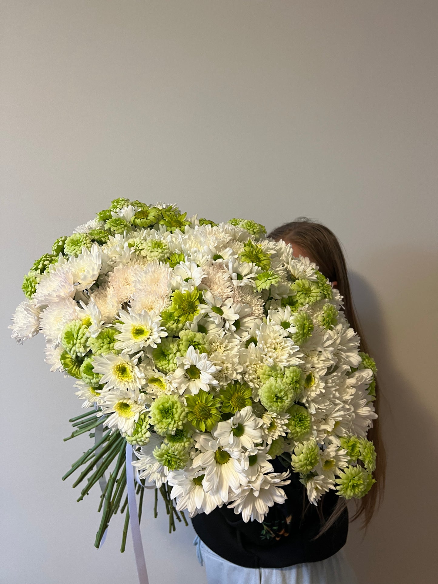 Emerald & Ivory Chrysanthemum