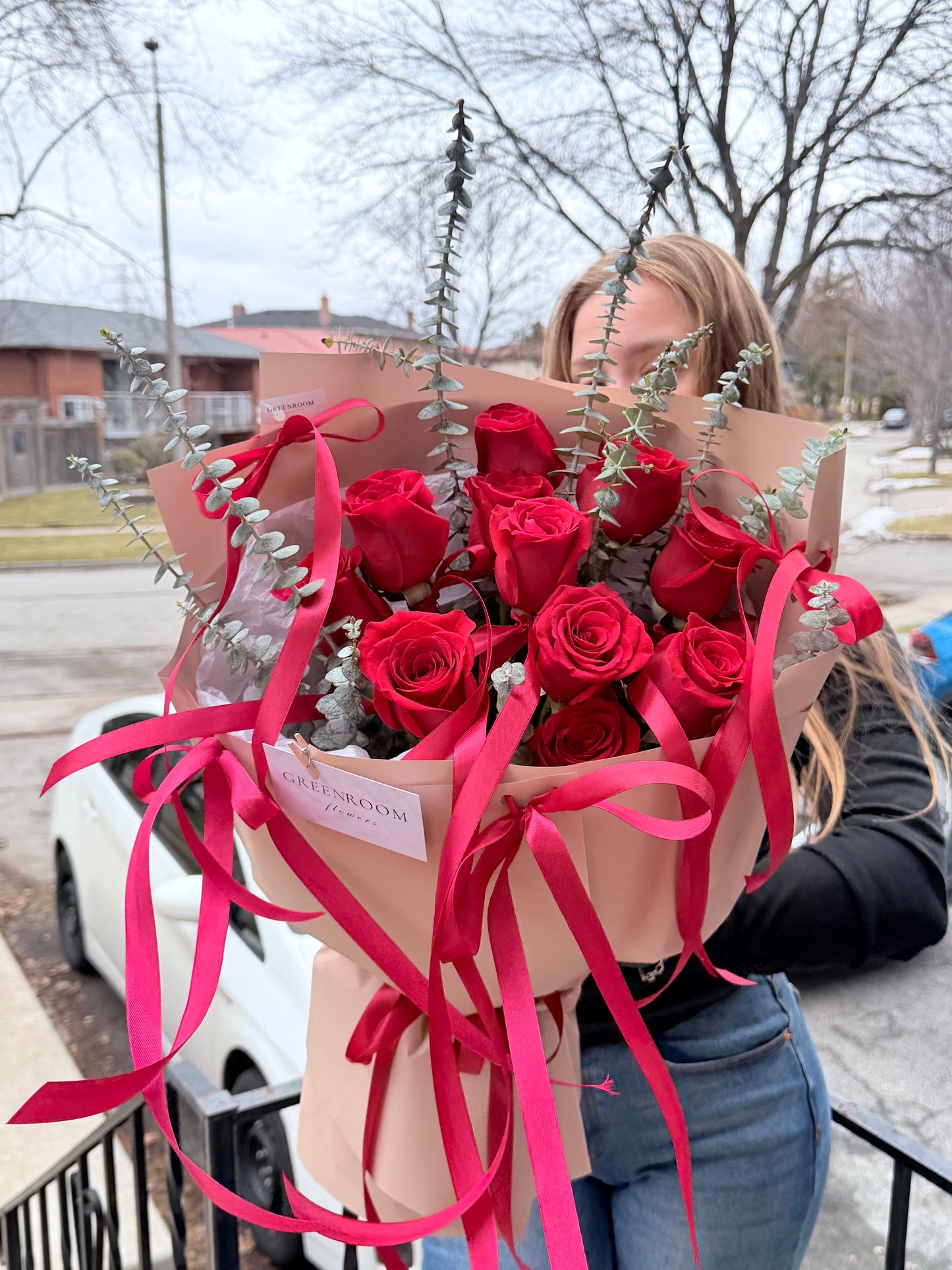 Bow wrapped roses