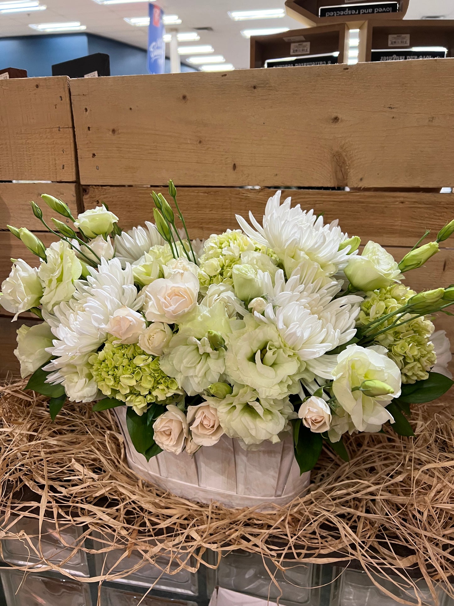 White and Green Mix Basket