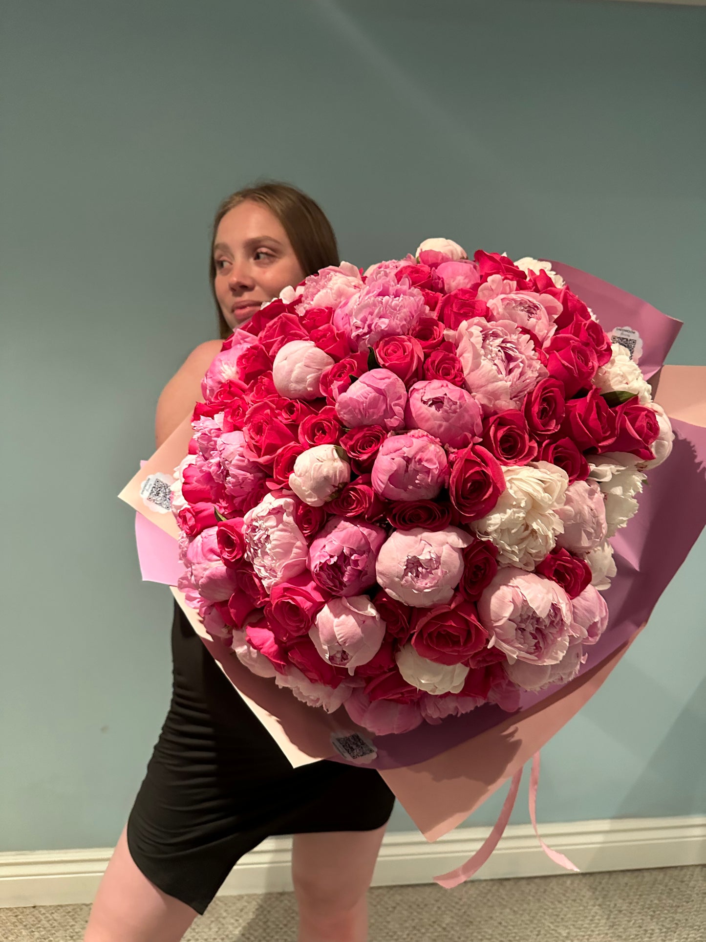 Raspberry Peony and Roses Cloud