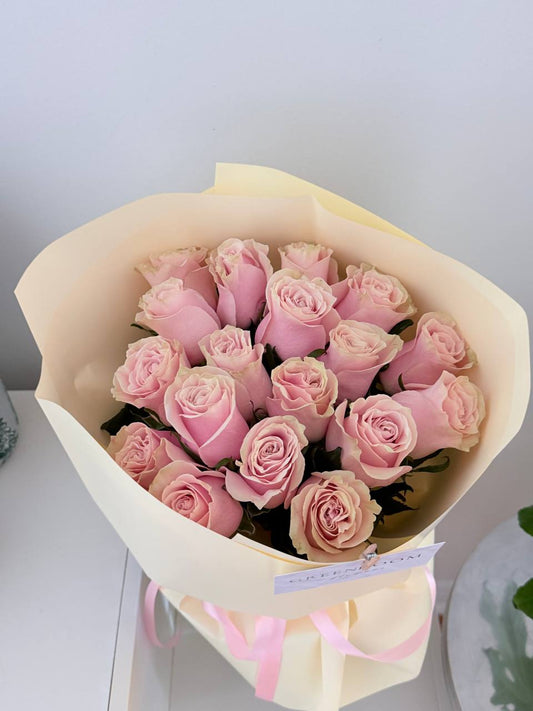 Light Pink Roses Bouquet