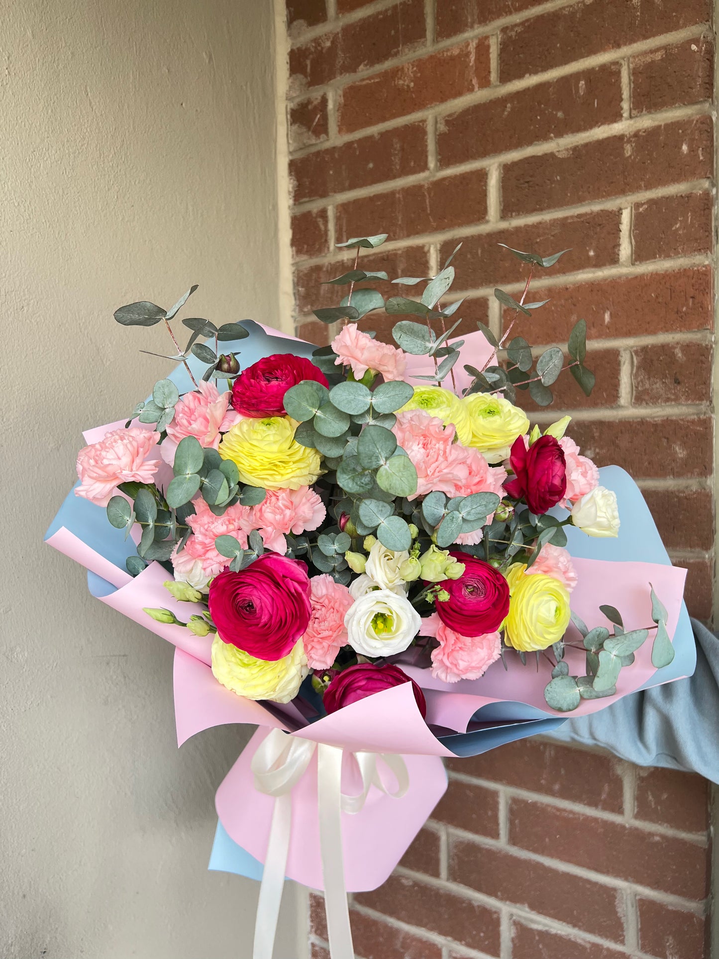 Ranunculus & Eucalyptus Garden Mix