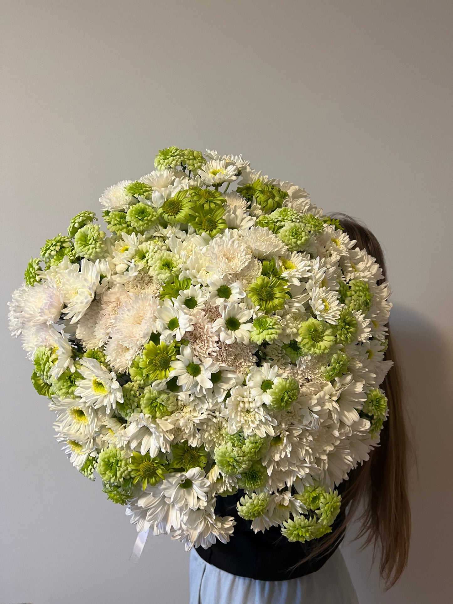 Emerald & Ivory Chrysanthemum