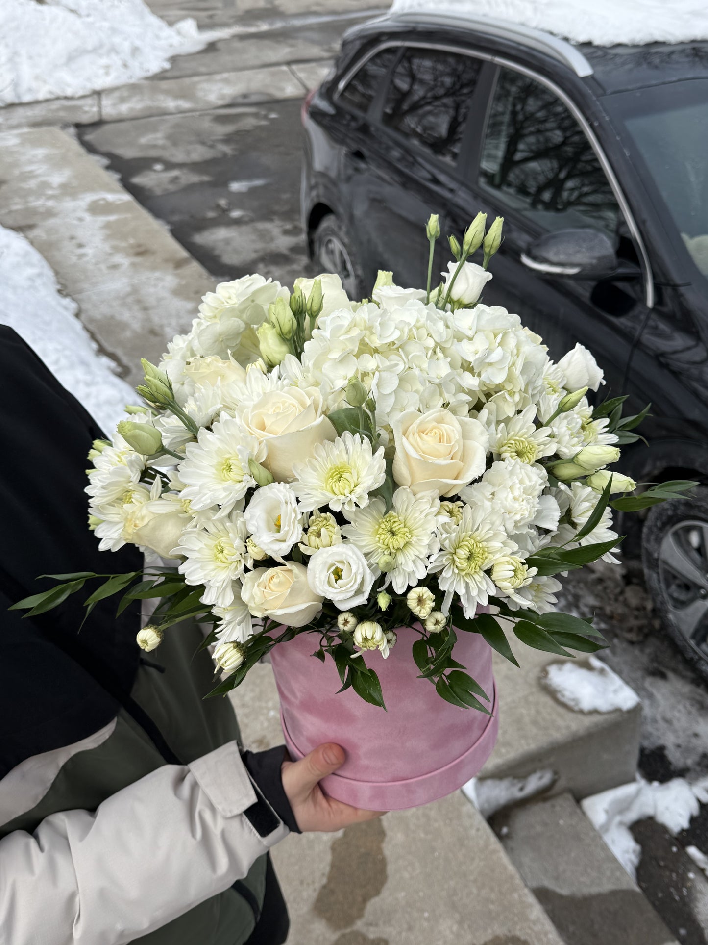 Ivory Garden Velvet Hatbox
