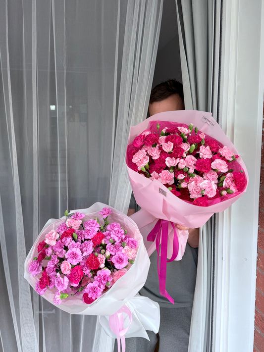 Mixed Pink Carnations