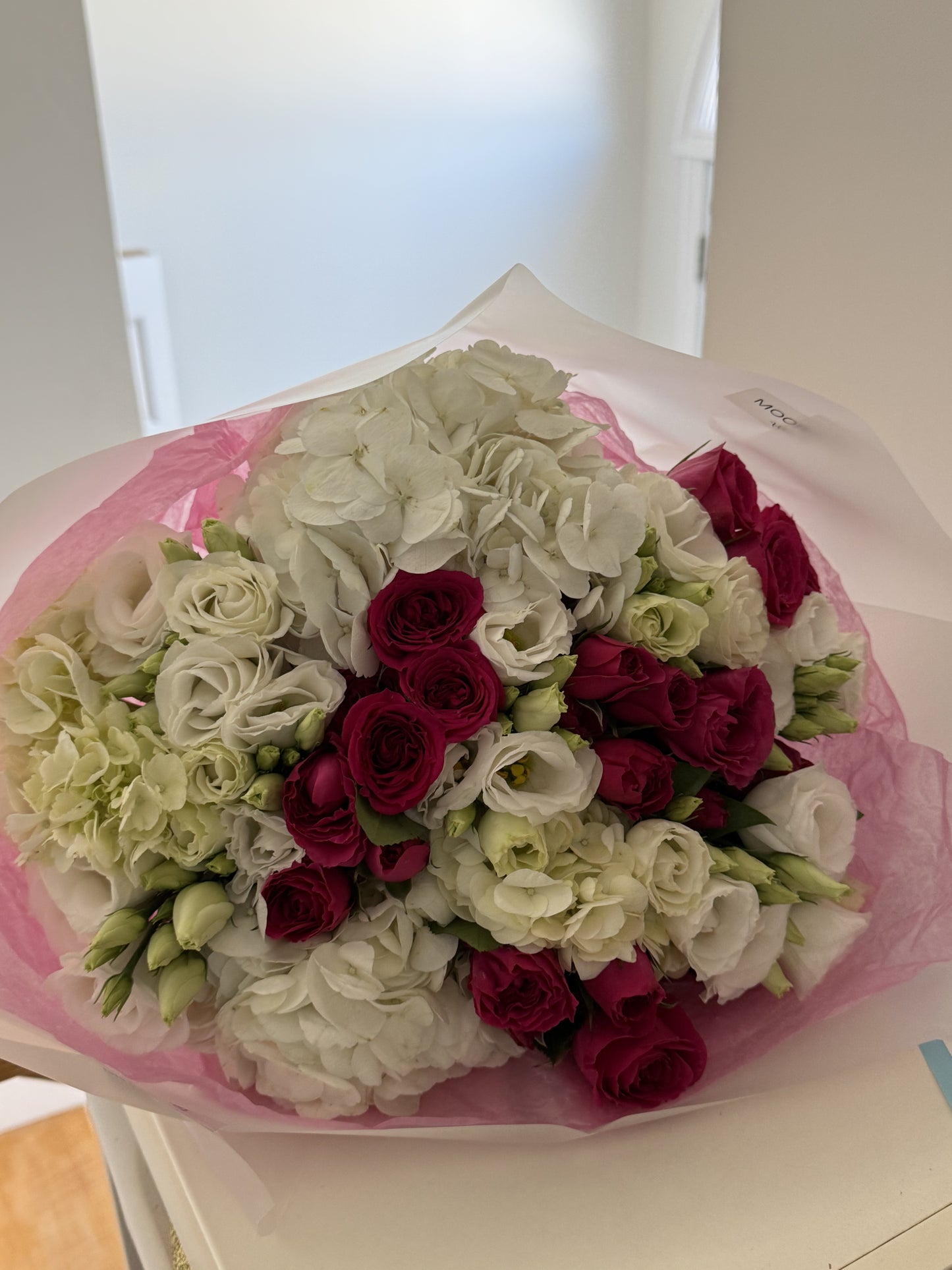 White & Hot Pink Mix